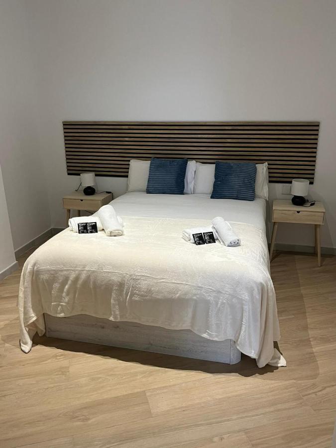 Artemisa Suites Sevilla Bagian luar foto